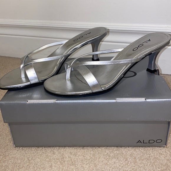 Woman slipper - Picture 1 of 3